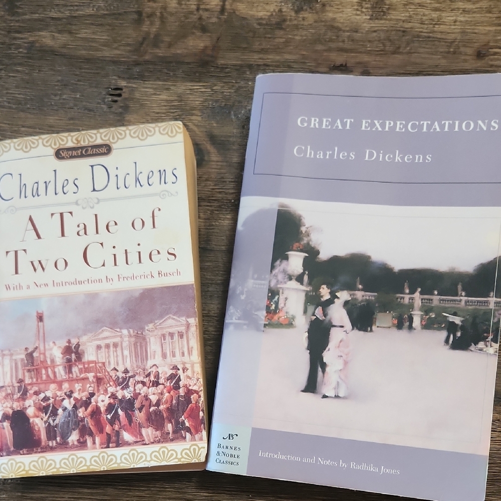 Charles Dickens SET of 2 Classic Novels - Paperback, GUC, Great Expectations